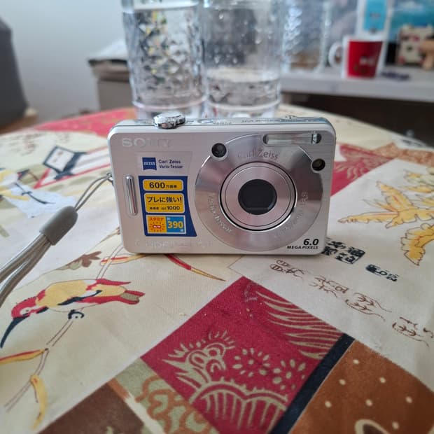 SONY 소니 Cyber-shot DSC-W50 디카