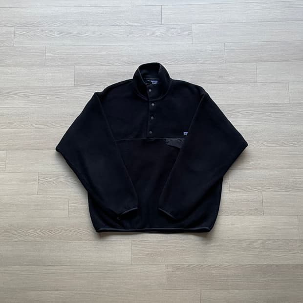 파타고니아 신칠라 올 블랙