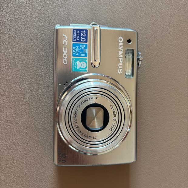 올림푸스 fe 300