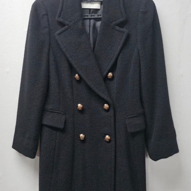 LIST  더블버튼 코트  66