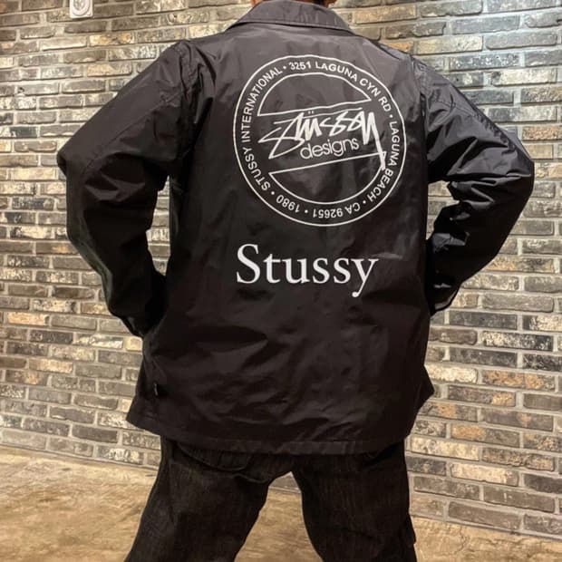 스투치 라구나 도트 코치 자켓