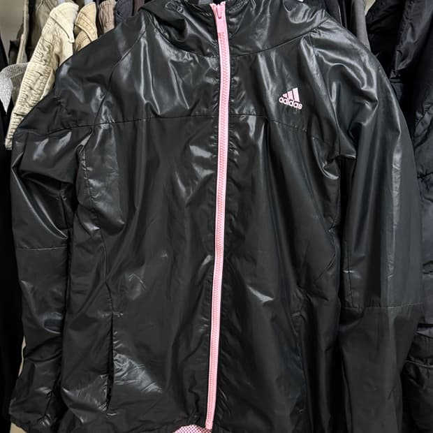 핑크 유광 아디다스 바람막이