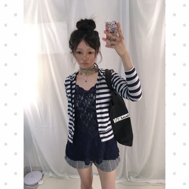 stripe hood zip-up