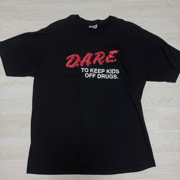 vintage dare 티셔츠 팝니다