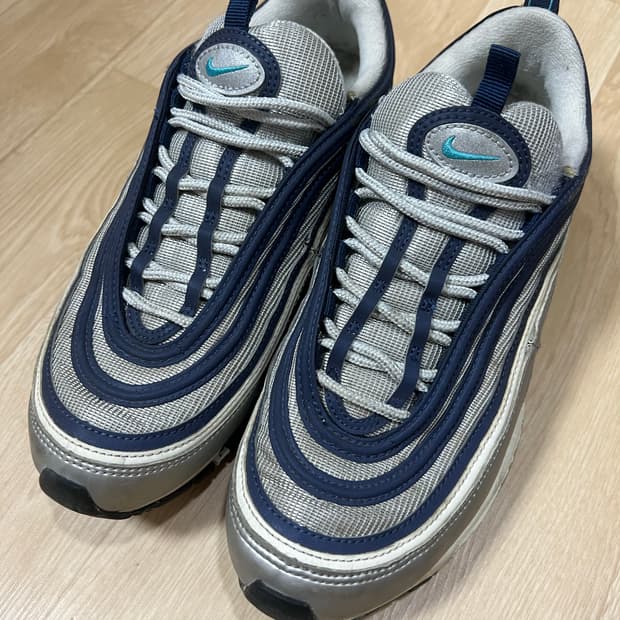 남자 에어맥스 270