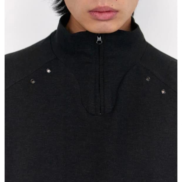 플라스틱프로덕트 블랙 하프집업 L새상품