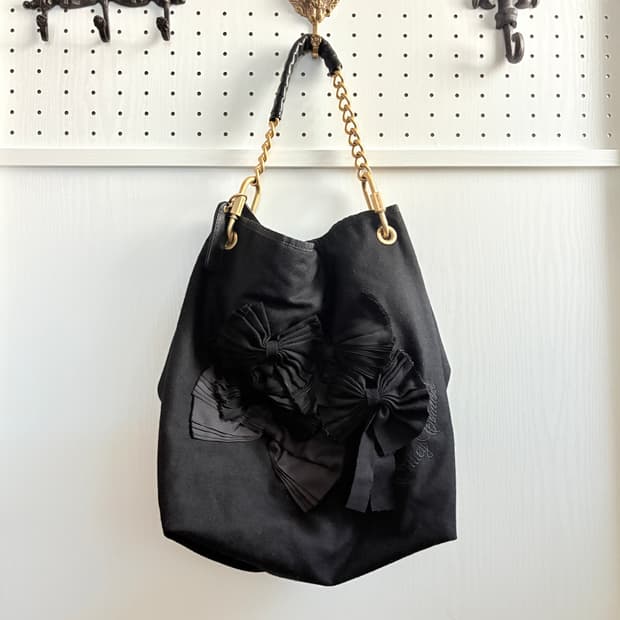 Juicy Couture Ribbon Chain Shoulder Bag