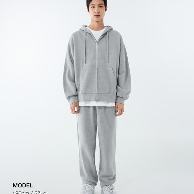 [무신사스탠다드] 헤비웨이트 스웨트 팬츠 M 미디엄그레이(3개보유)