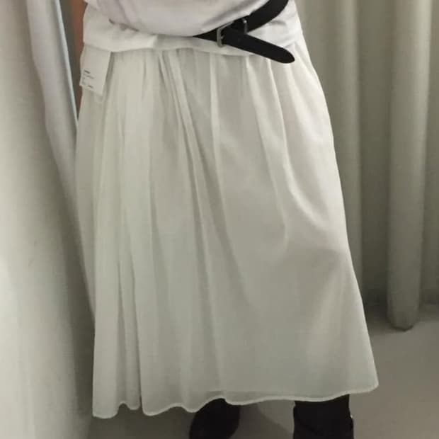 아모멘토 스커트