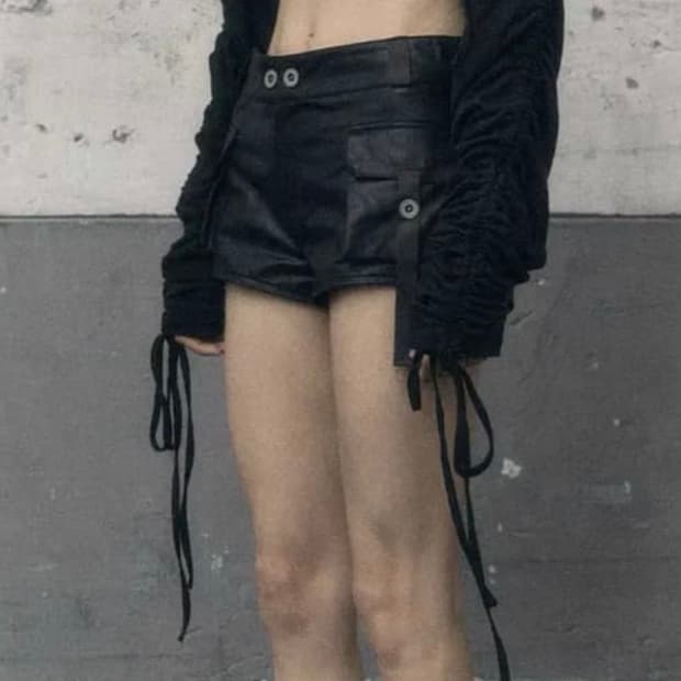 보헤미안서울 빈티지 레더 포켓 쇼츠