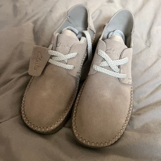 클락스 스니커즈 샌드그레이 260 새제품