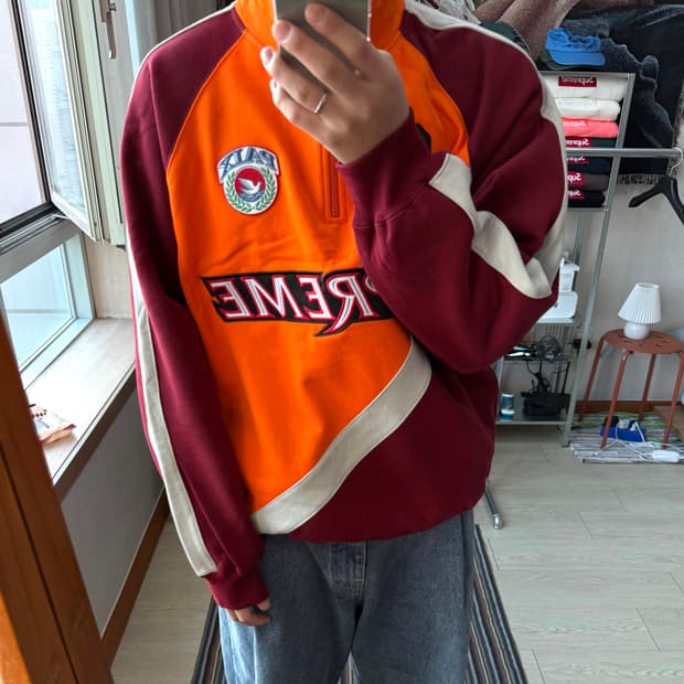 슈프림 이큅 하프집업 맨투맨