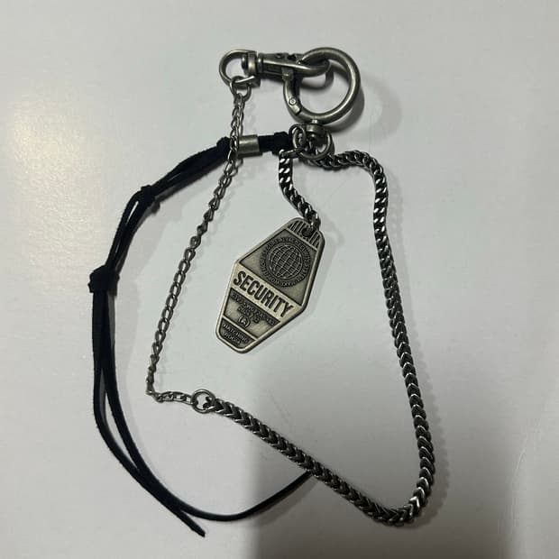 해칭룸 알약 키링