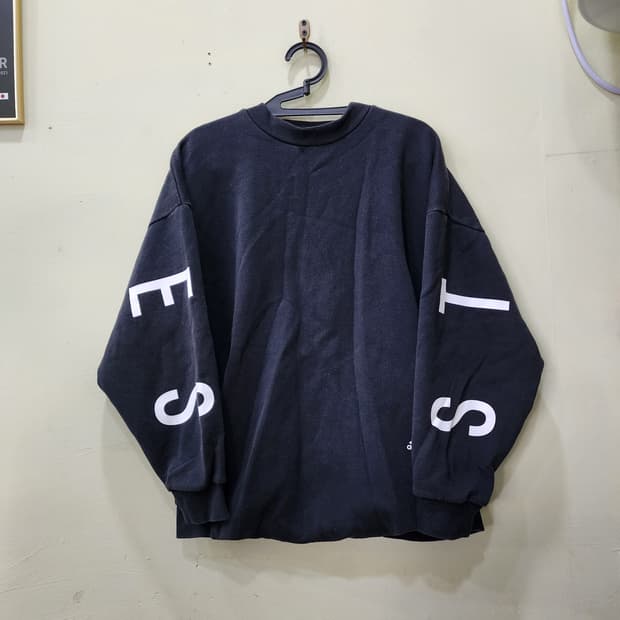 [L] 아디다스 슬리브 로고 맨투맨 (블랙)