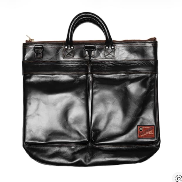 토이즈맥코이 레더 헬맷백 + 리유저블백