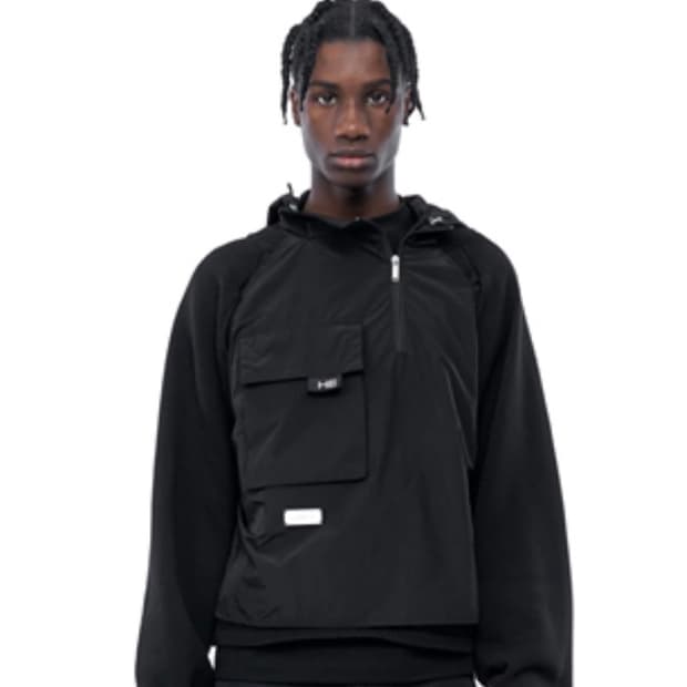 정가47만원) Heliot Emil 니트 스웨터