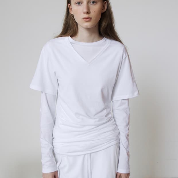 리포스 Slim-Fit Half Sleeve T-Shirt (White)