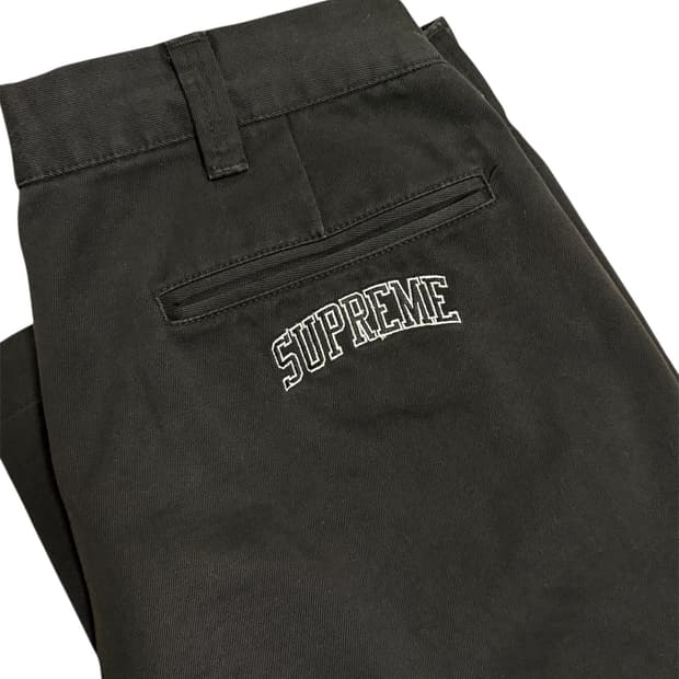 슈프림 24fw 아치로고 치노팬츠 블랙