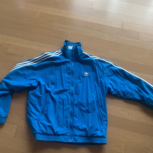 아디다스 트랙탑 XL