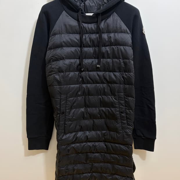 몽클레어 정품 여성 니트패딩 블랙