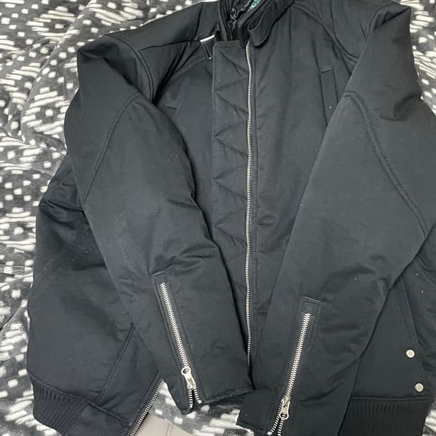 더콜디스트모먼트 봄버 자켓 m