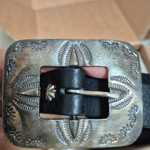 조실버X더 뤡코즈 벨트