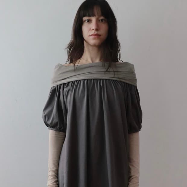 Amorshaee 아모르샤이 백 리본 탑 그레이아모