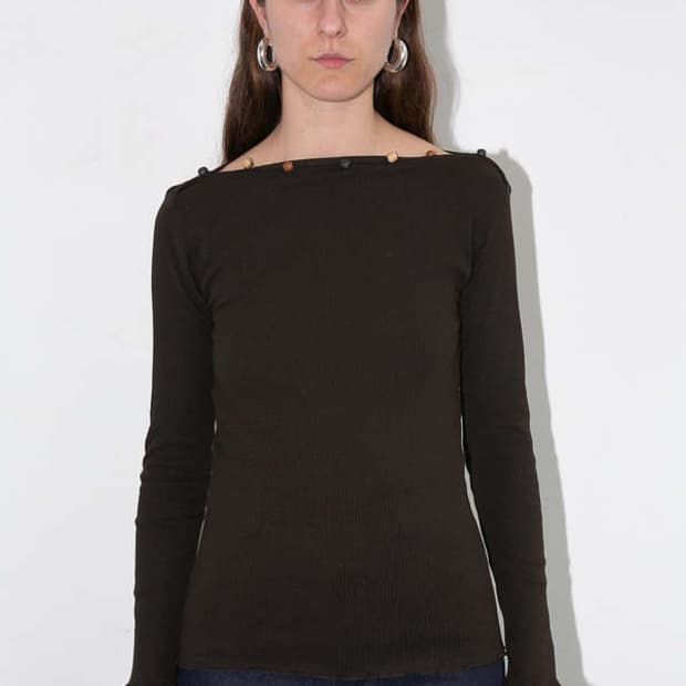 TAV 롱슬리브 브라운