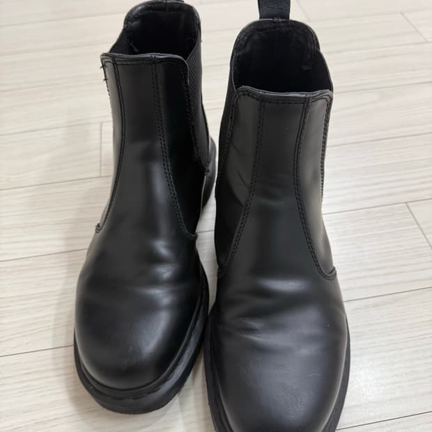 닥터마틴 2976 모노 블랙 첼시부츠 270