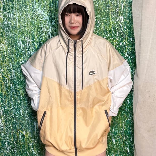 나이키 윈드러너 베이지 화이트 배색 후드 바람막이 XXL
