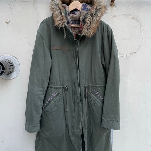 치치카카 피쉬테일 파카, 올리브 L