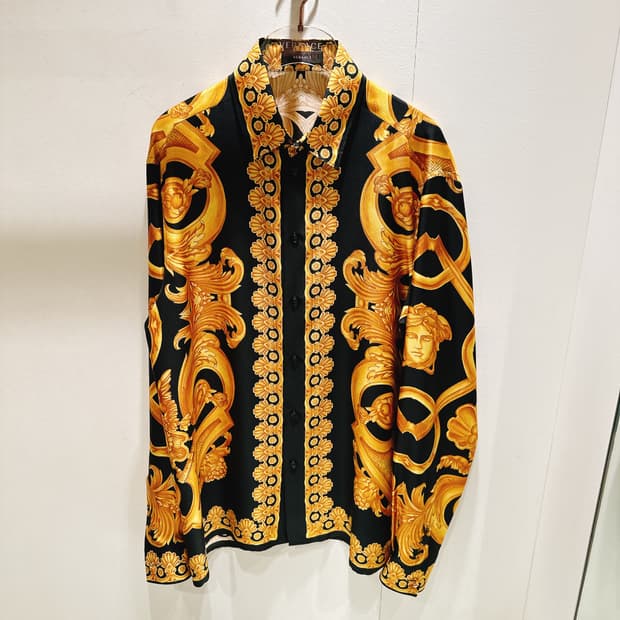 (정품/새상품) VERSACE 베르사체 남성 블랙 골드 바로크 실크 셔츠