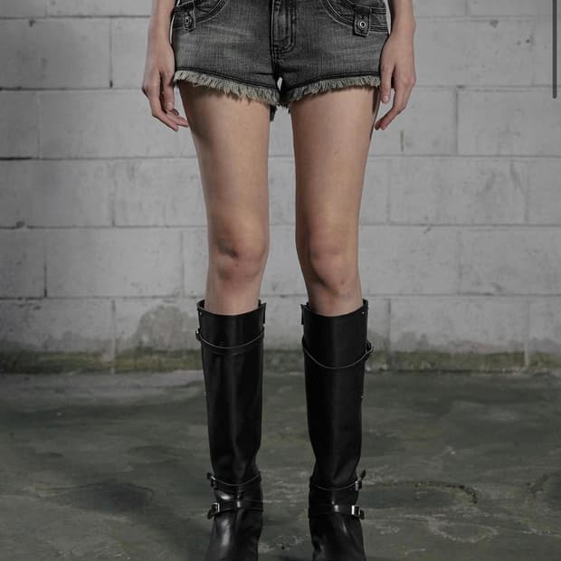 보헤미안서울 FRONT POCKET DENIM SHORTS 2사이즈
