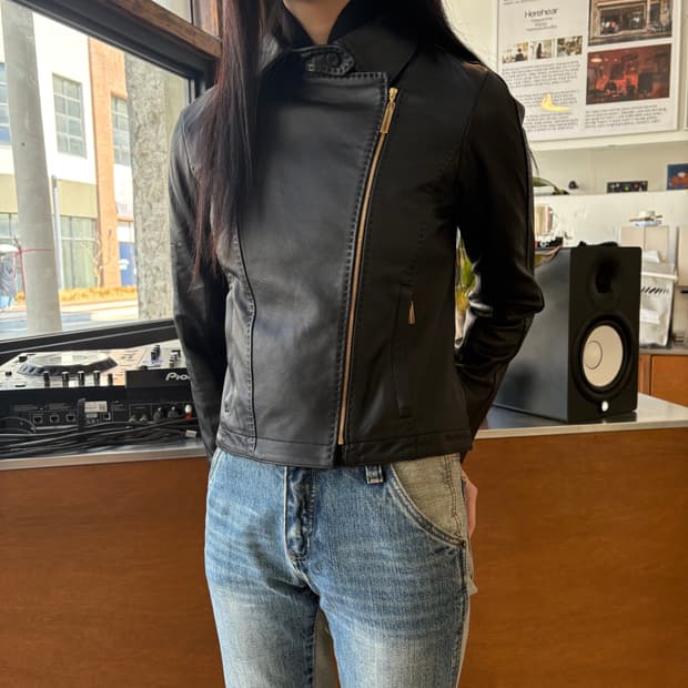히로코 코시노 양가죽 라이더 자켓