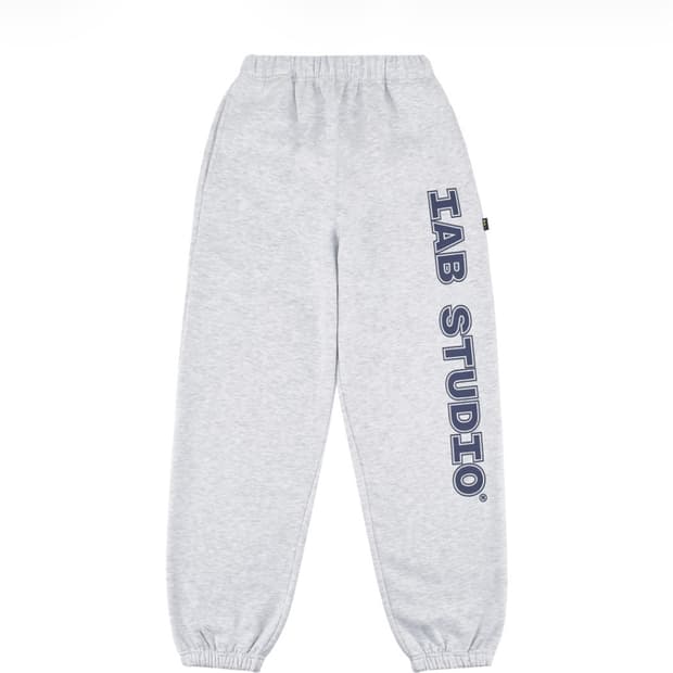 아이앱스튜디오 스웨트팬츠 라이트 그레이