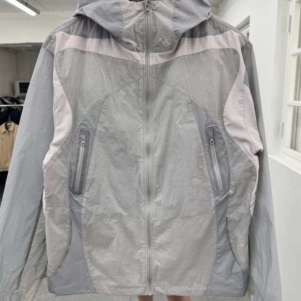 산산기어 바람막이