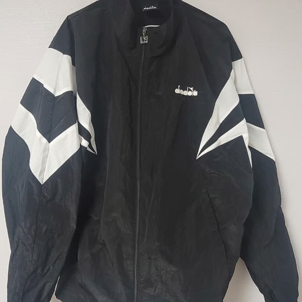 2XL 디아도라 블랙/화이트 바람막이 자켓