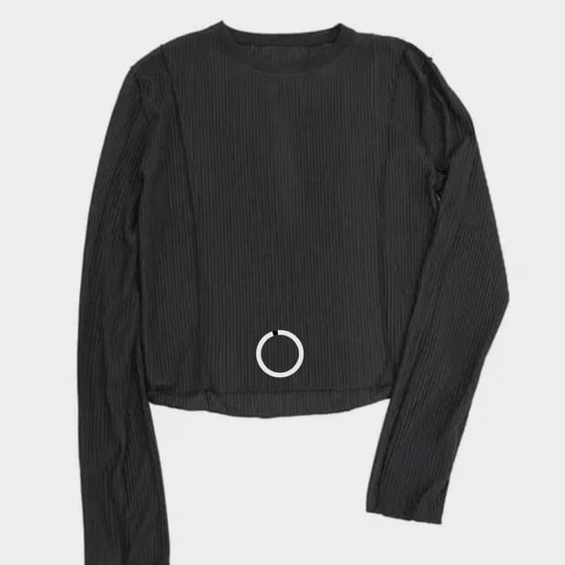 Yyyy 롱슬리브 1사이즈 구매