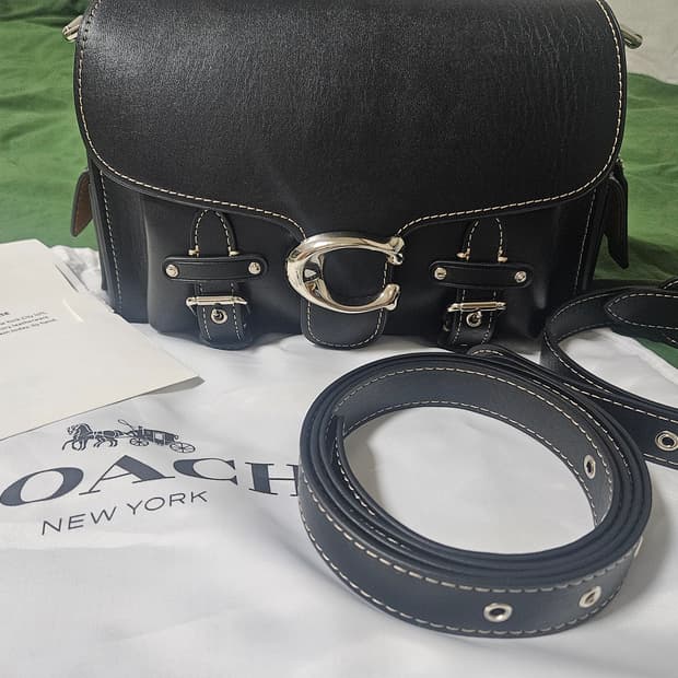 (새상품) 코치 웨스턴 태비 26