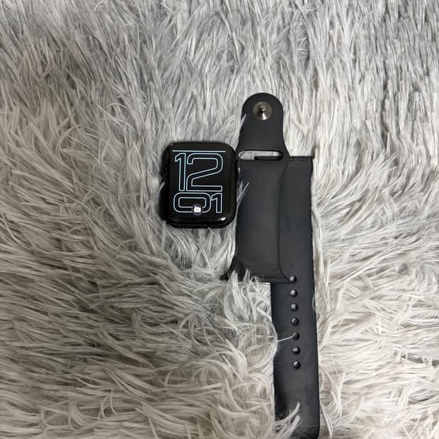 애플워치 se 2 44mm gps+셀룰러 배성 88%