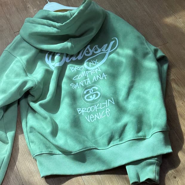 스투시 월드투어 후드집업 모스