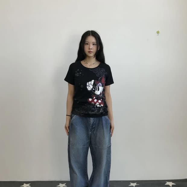 Tokyo Disney Minnie Print T-Shirt