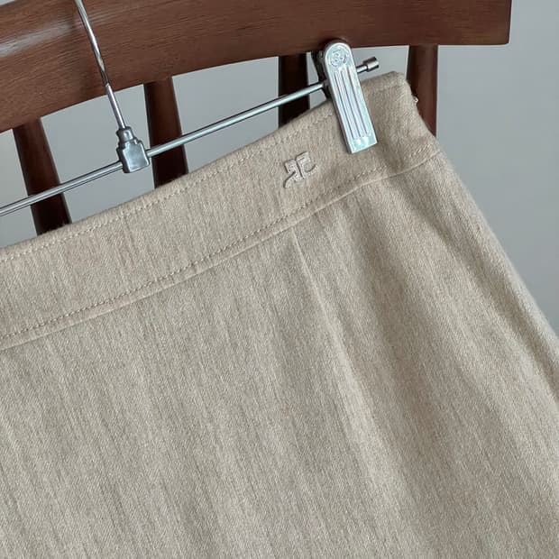 쿠레쥬 울 앙고라 캐시미어 스커트 꾸레쥬