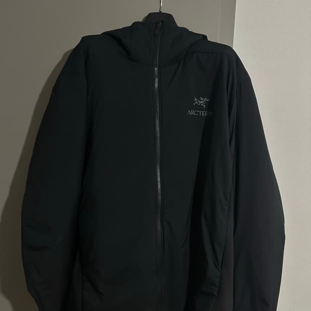 아크테릭스 아톰 LT 판매합니다 L