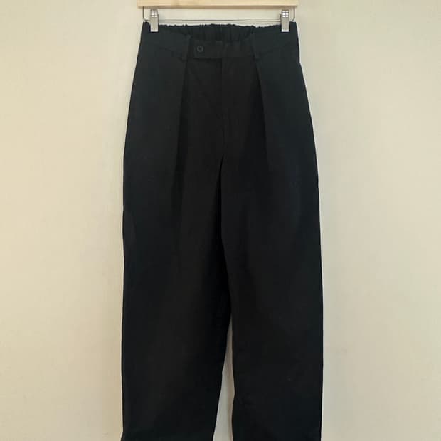 마카웨어 치노 블랙 2