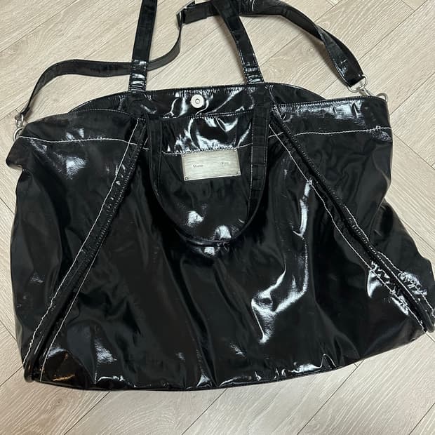 마뗑킴 빅 코팅 도트백 블랙