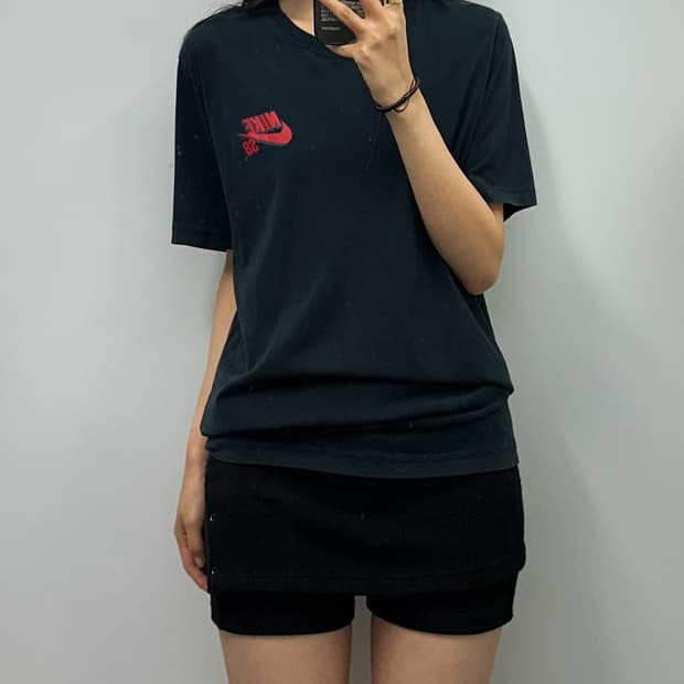 나이키 sb 블랙 반팔 티셔츠
