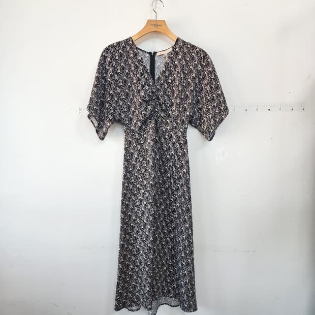 바네사 부르노 패턴 롱 원피스