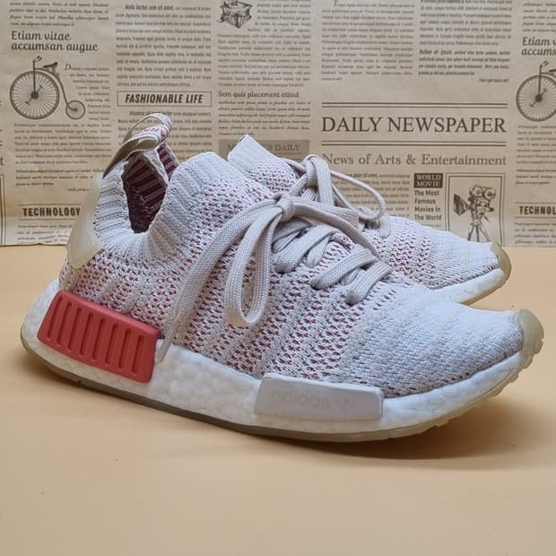 아디다스 NMD R1 운동화 225