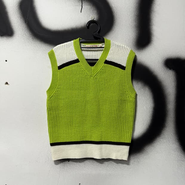 마르니 x 유니클로 니트 베스트